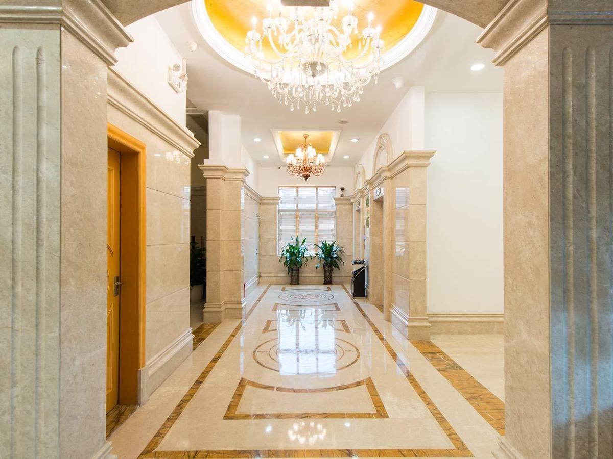 Vienna Hotel Banxuegang Road 深セン市 エクステリア 写真